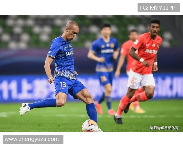 广州恒大淘宝迎战汉堡队争夺国际友谊赛胜利的荣耀之战