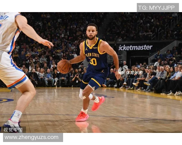 勇士与雷霆西部决赛精彩瞬间回顾与精彩表现分析